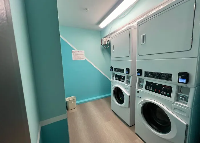 Avid Hotel Boston Logan Airport - Revere